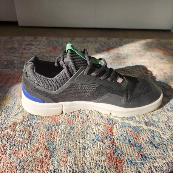 On Cloud the Roger Spin Black Indigo Women Tennis Style Sneaker size 8.5 - Picture 3 of 6